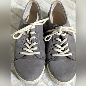 Ecco Gray Leather Sneakers